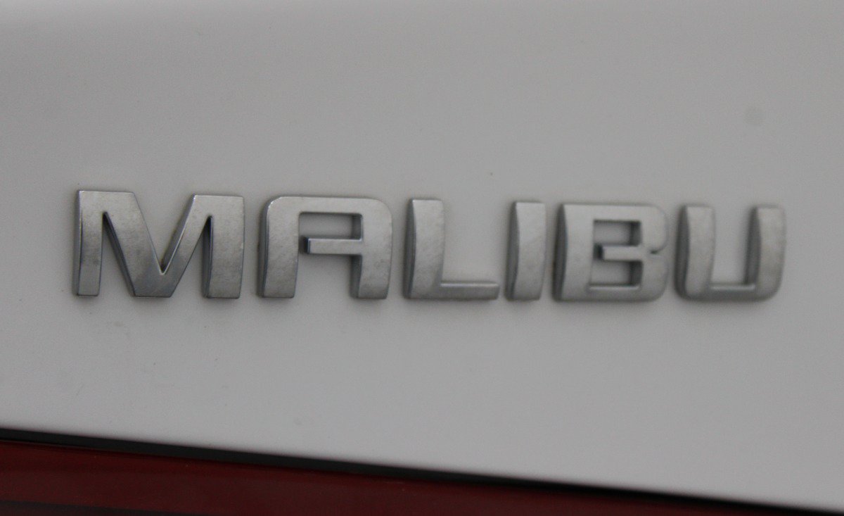 Used 2022 Chevrolet Malibu LS FWD image 28