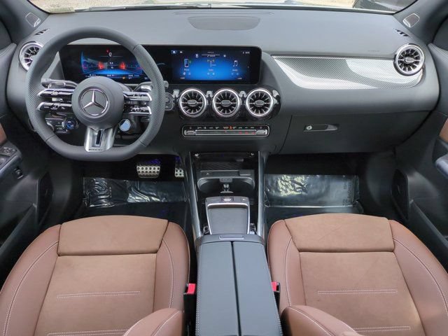New 2026 Mercedes-Benz GLA 35 AMG 4MATIC image 15