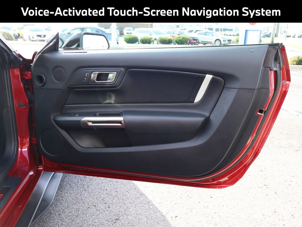 Used 2020 Ford Mustang Shelby GT500 w/ Technology Package image 12