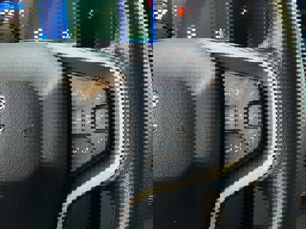 Used 2023 Ford Bronco Black Diamond image 15