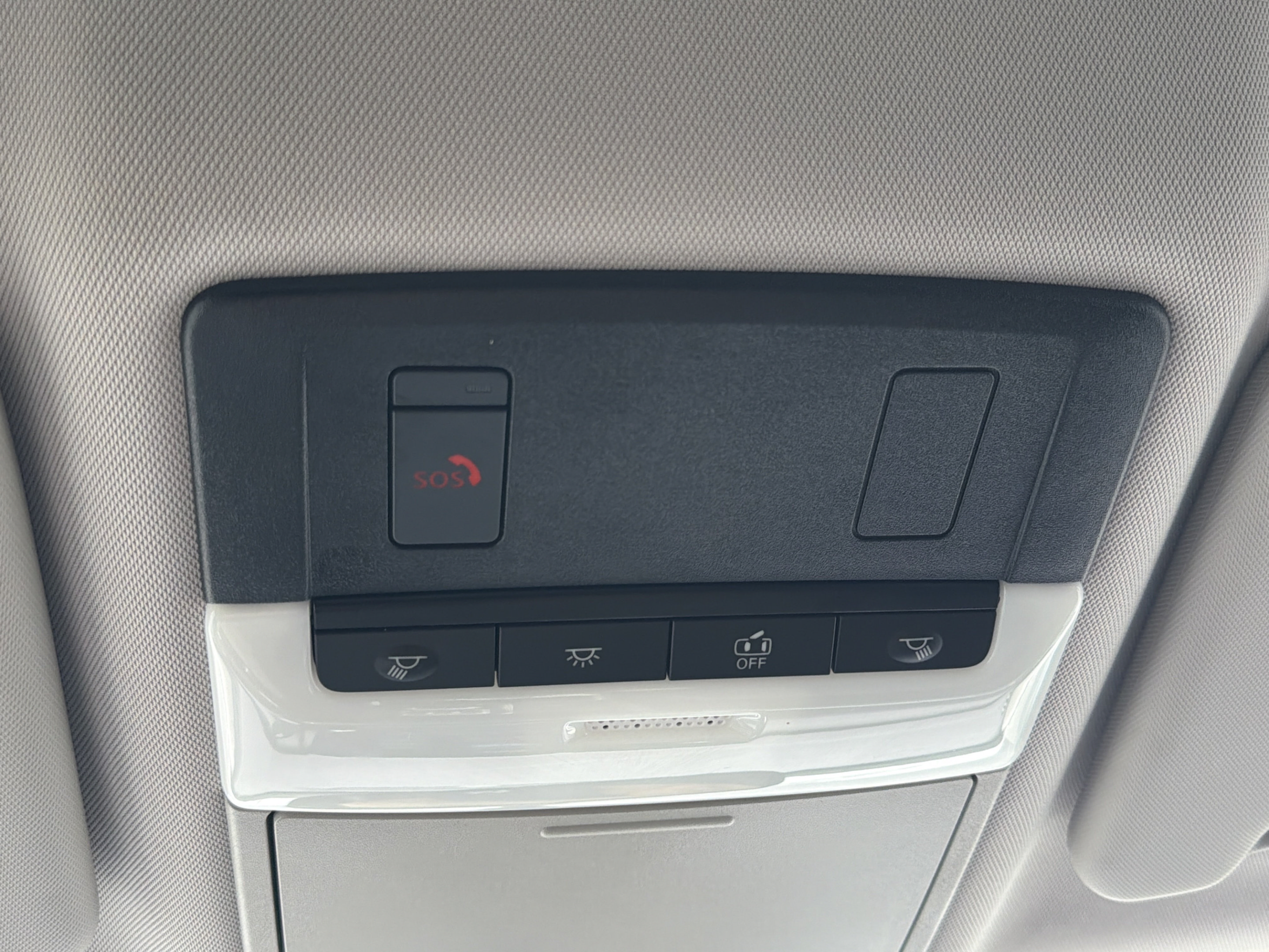Used 2024 Mitsubishi Outlander SE FWD image 13