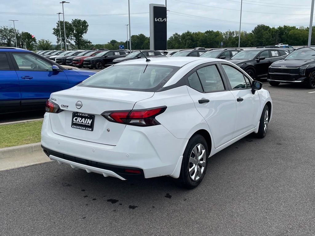 Used 2025 Nissan Versa S w/ Trunk Package FWD image 7
