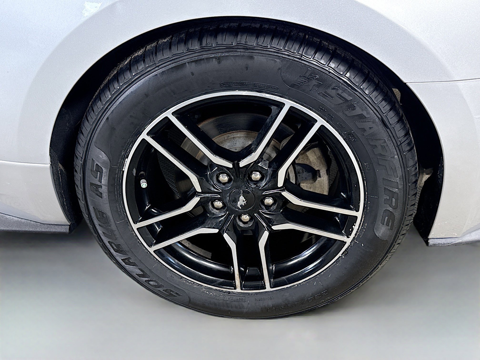 Used 2019 Ford Mustang Coupe image 35