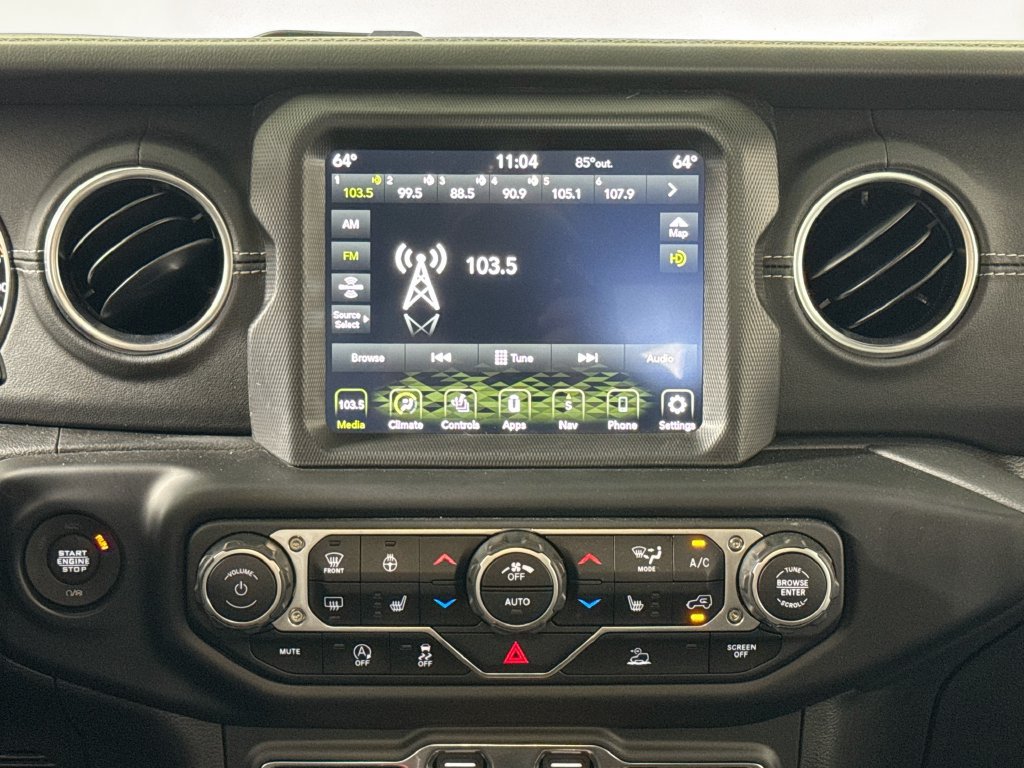 Used 2023 Jeep Gladiator Overland w/ LED Lighting Group AWD/4WD image 15