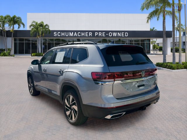 Used 2025 Volkswagen Atlas SE AWD/4WD image 5