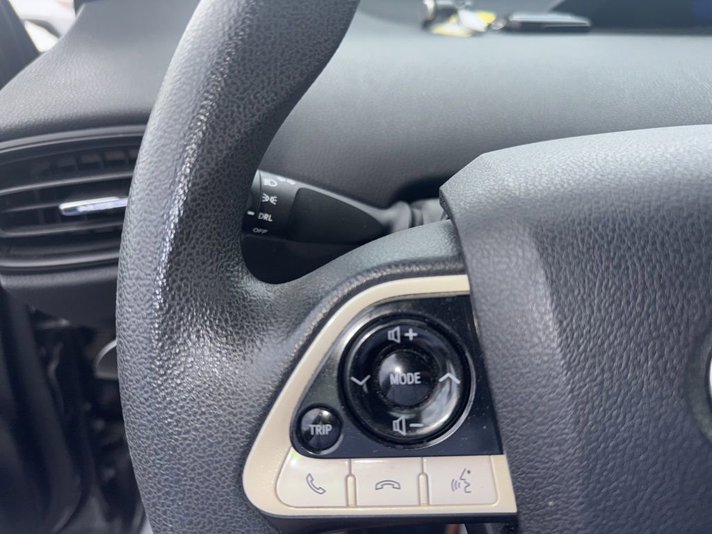 Used 2016 Toyota Prius Two image 18