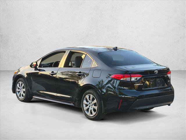 Used 2025 Toyota Corolla LE FWD image 6