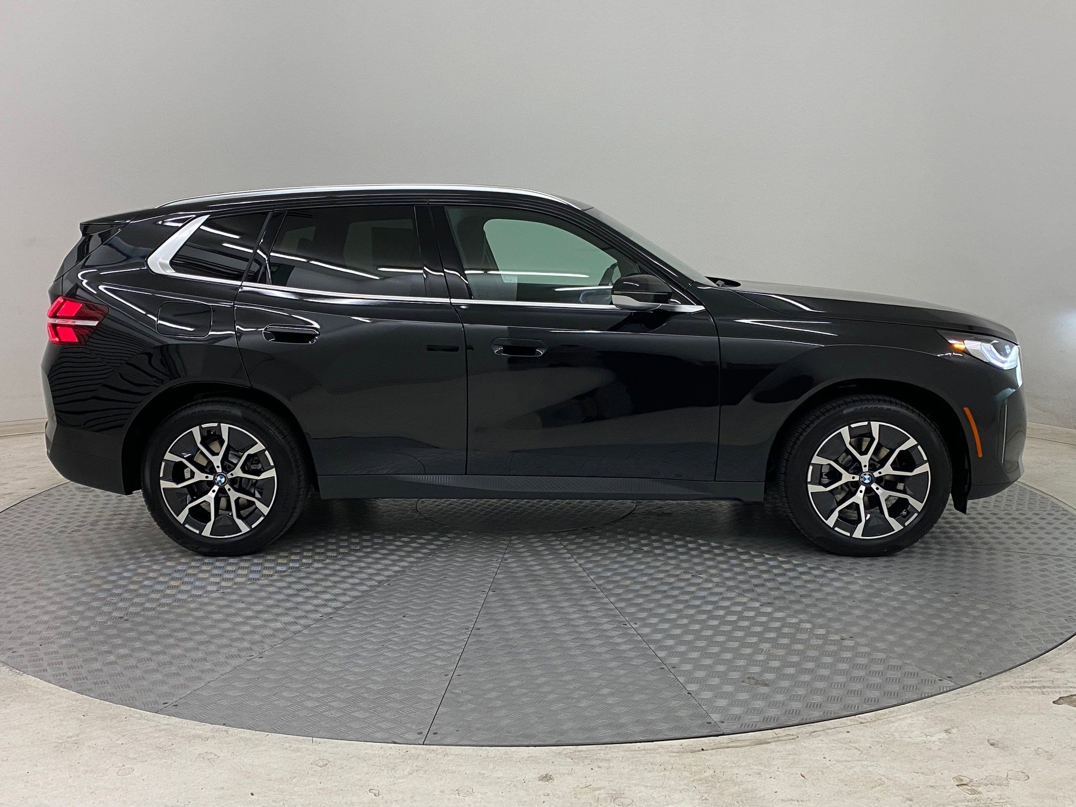 New 2026 BMW X3 xDrive30 w/ Convenience Package image 7