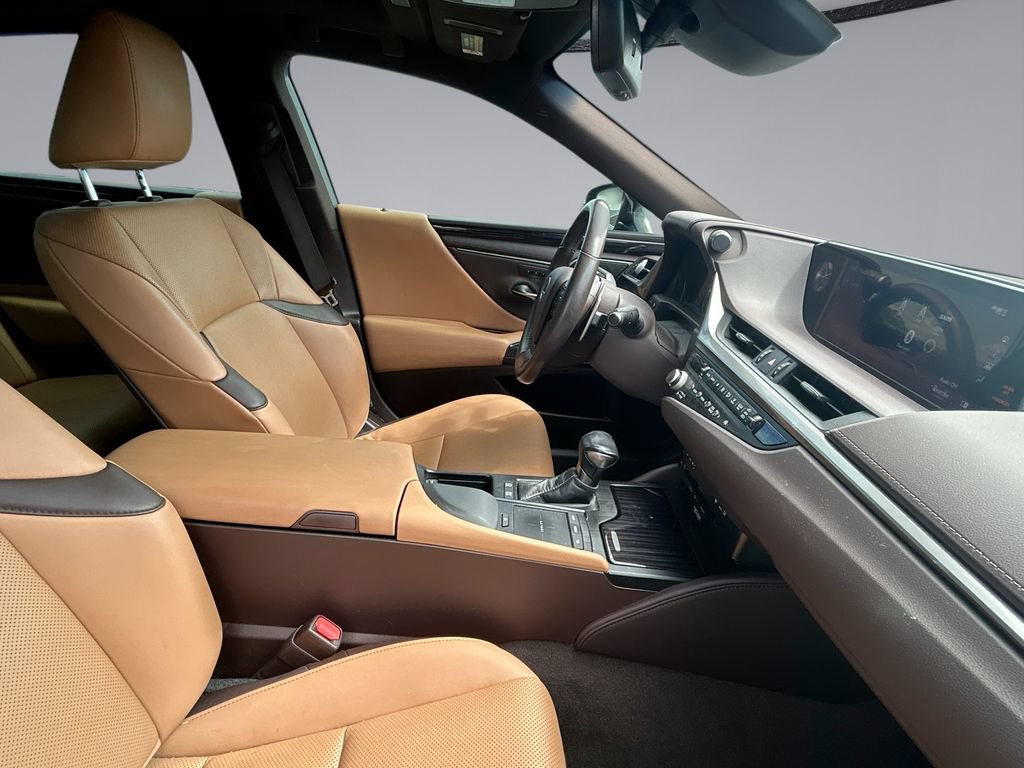 Used 2021 Lexus ES 300h w/ Premium Package FWD image 6