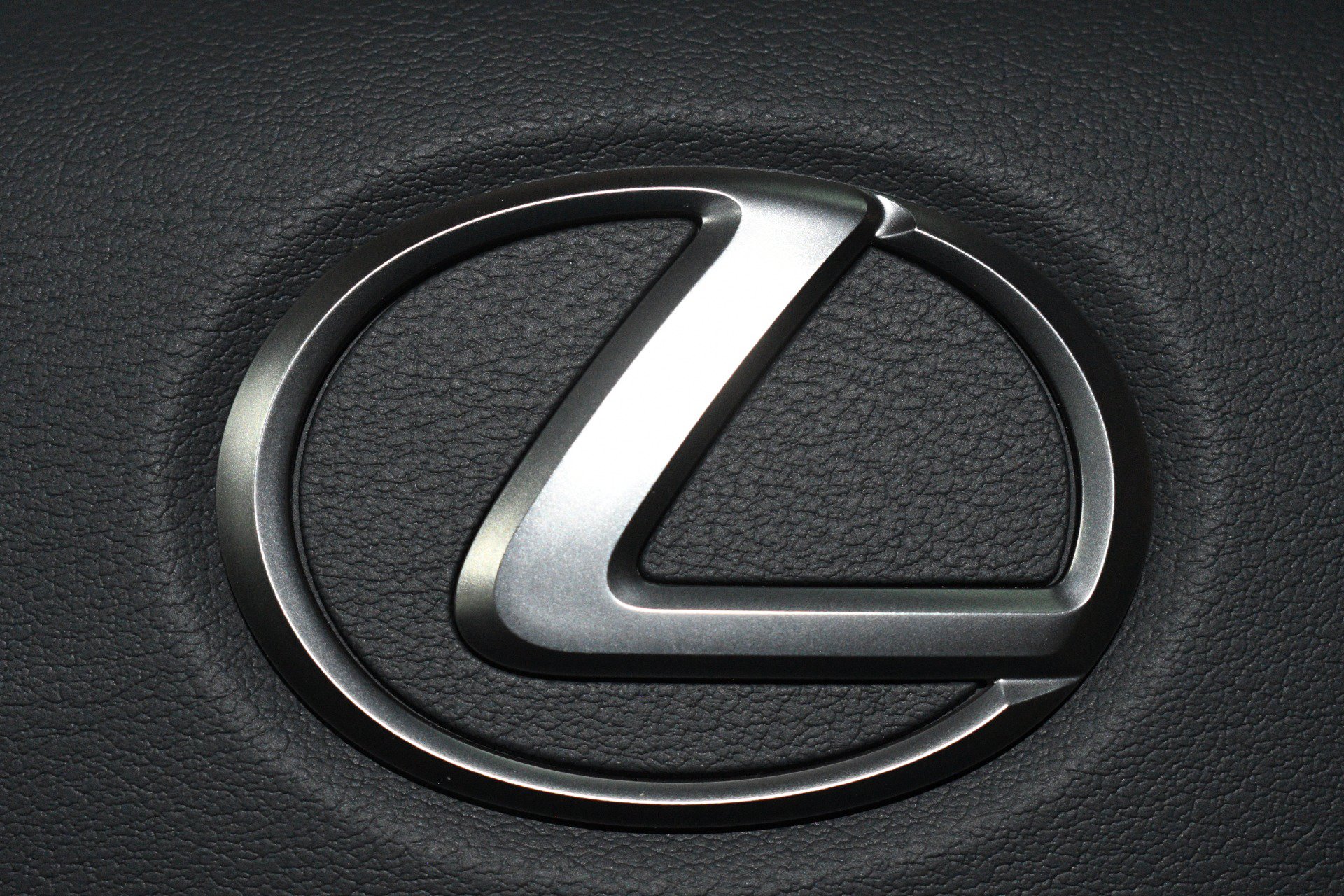 Used 2025 Lexus RX 350 Premium Plus w/ Convenience Package FWD image 29