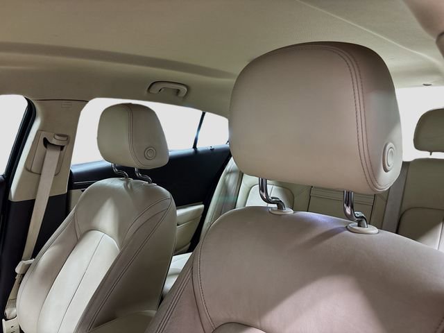 Used 2015 Buick LaCrosse Leather image 23