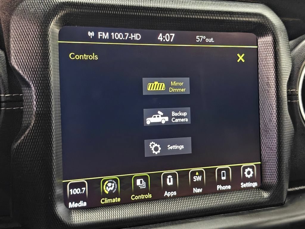 Used 2022 Jeep Gladiator Overland w/ Popular Equipment Package AWD/4WD image 40