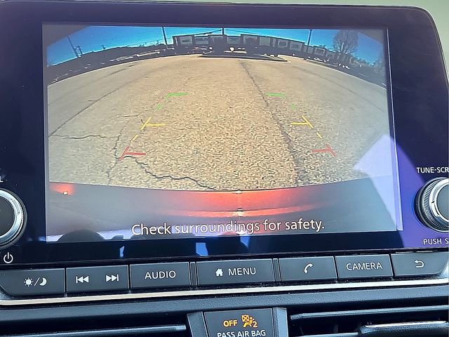 Used 2025 Nissan Altima 2.5 SV image 18