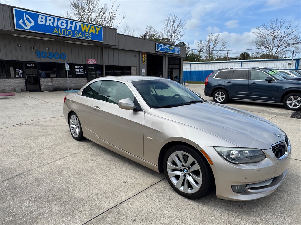 Used 2012 BMW 328i Convertible RWD image 6