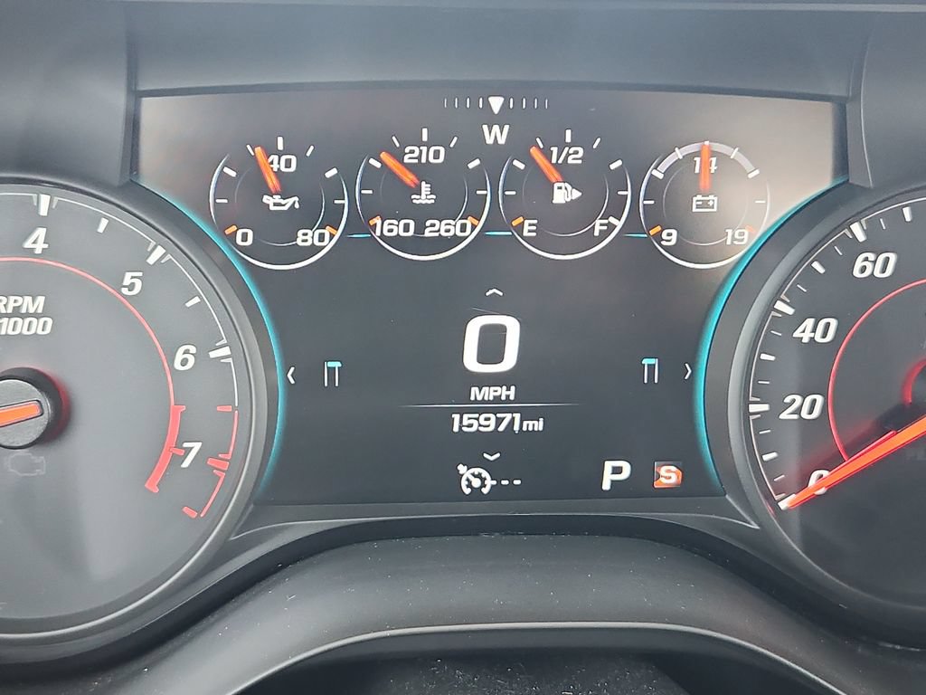 Used 2018 Chevrolet Camaro SS RWD image 31