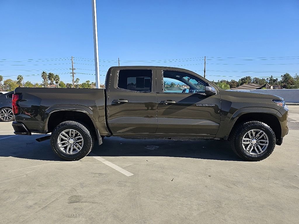 Used 2023 Chevrolet Colorado LT w/ LT Convenience Package image 9