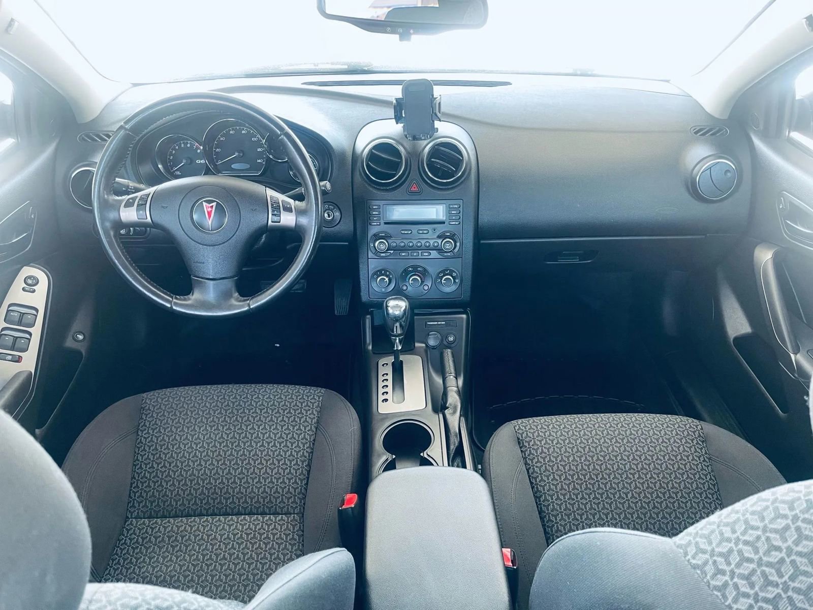 Used 2008 Pontiac G6 Sedan w/ Sun And Sound Package image 3