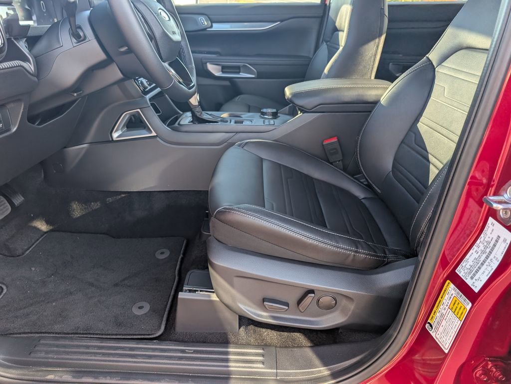 New 2025 Ford Ranger Lariat w/ FX4 Off-Road Package image 8