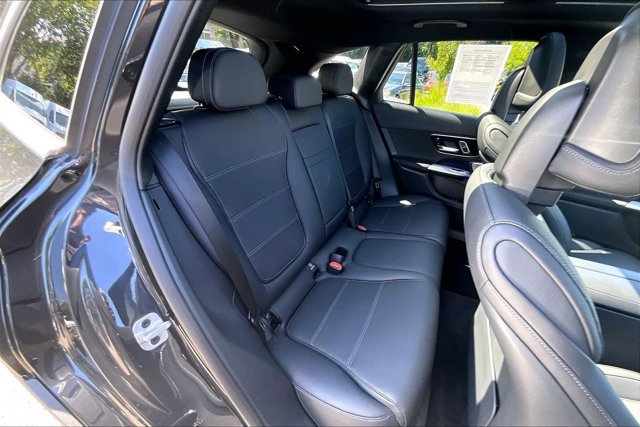 Used 2026 Mercedes-Benz GLC 300 4MATIC image 16