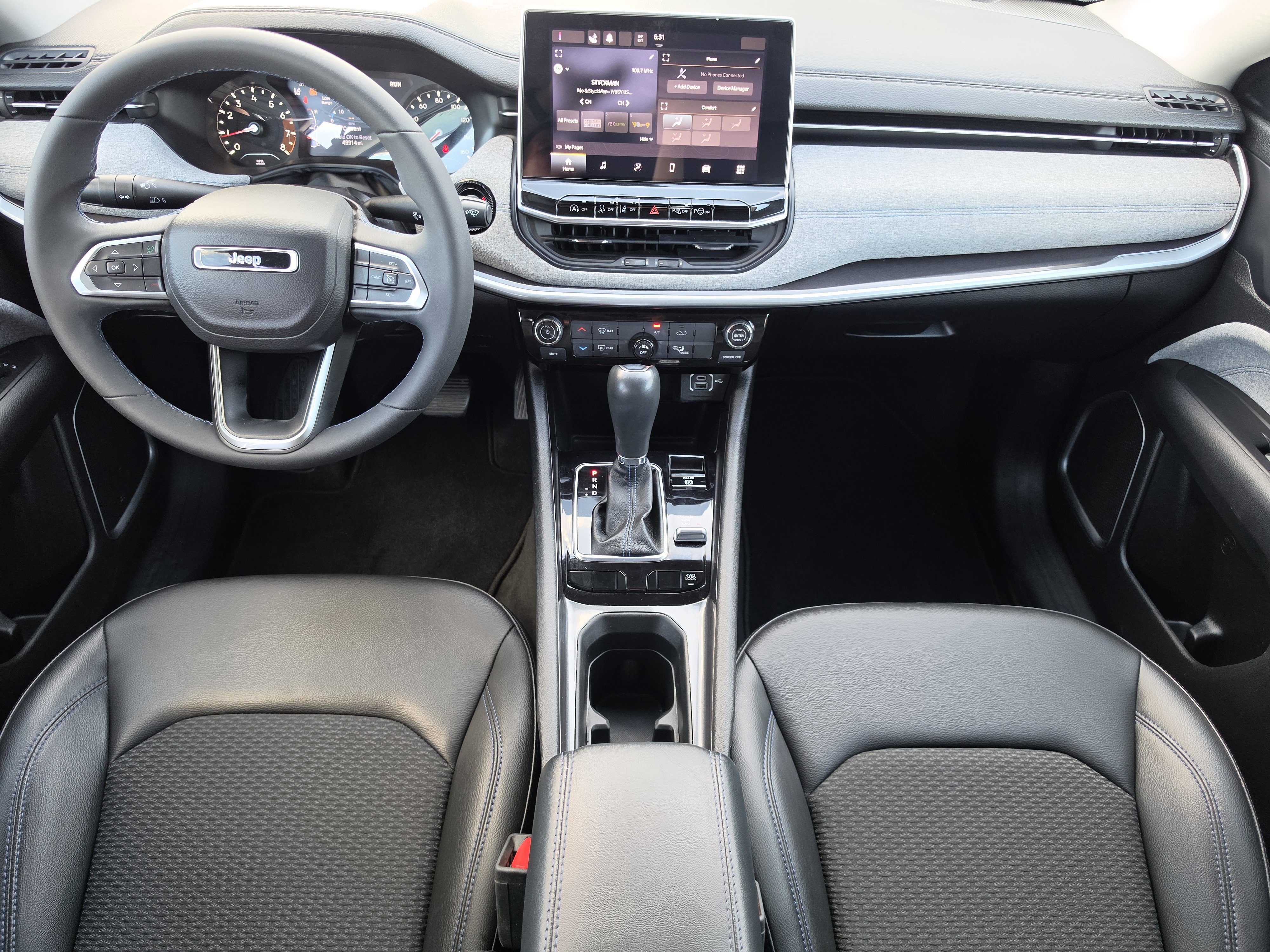 Used 2022 Jeep Compass Latitude AWD/4WD image 7