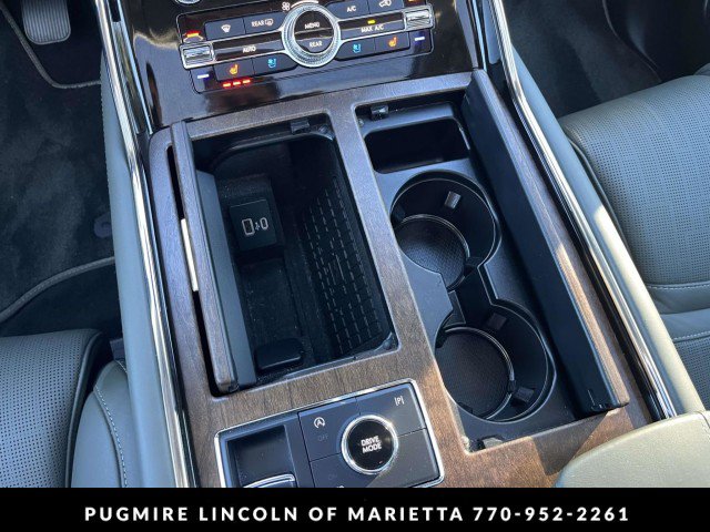 Used 2023 Lincoln Navigator Black Label AWD/4WD image 27