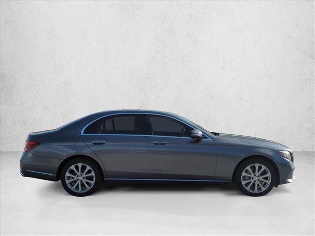Used 2017 Mercedes-Benz E 300 E 300 Luxury image 2
