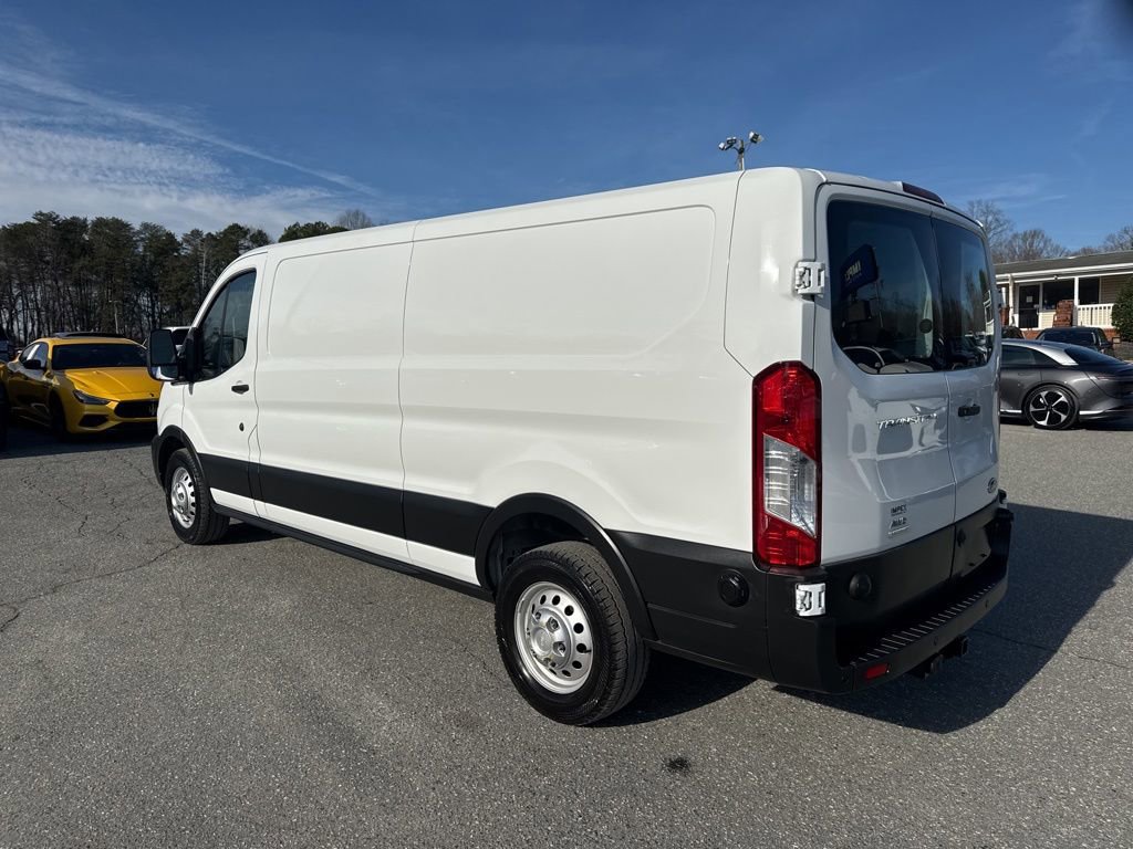 Used 2020 Ford Transit 250 Low Roof AWD image 3