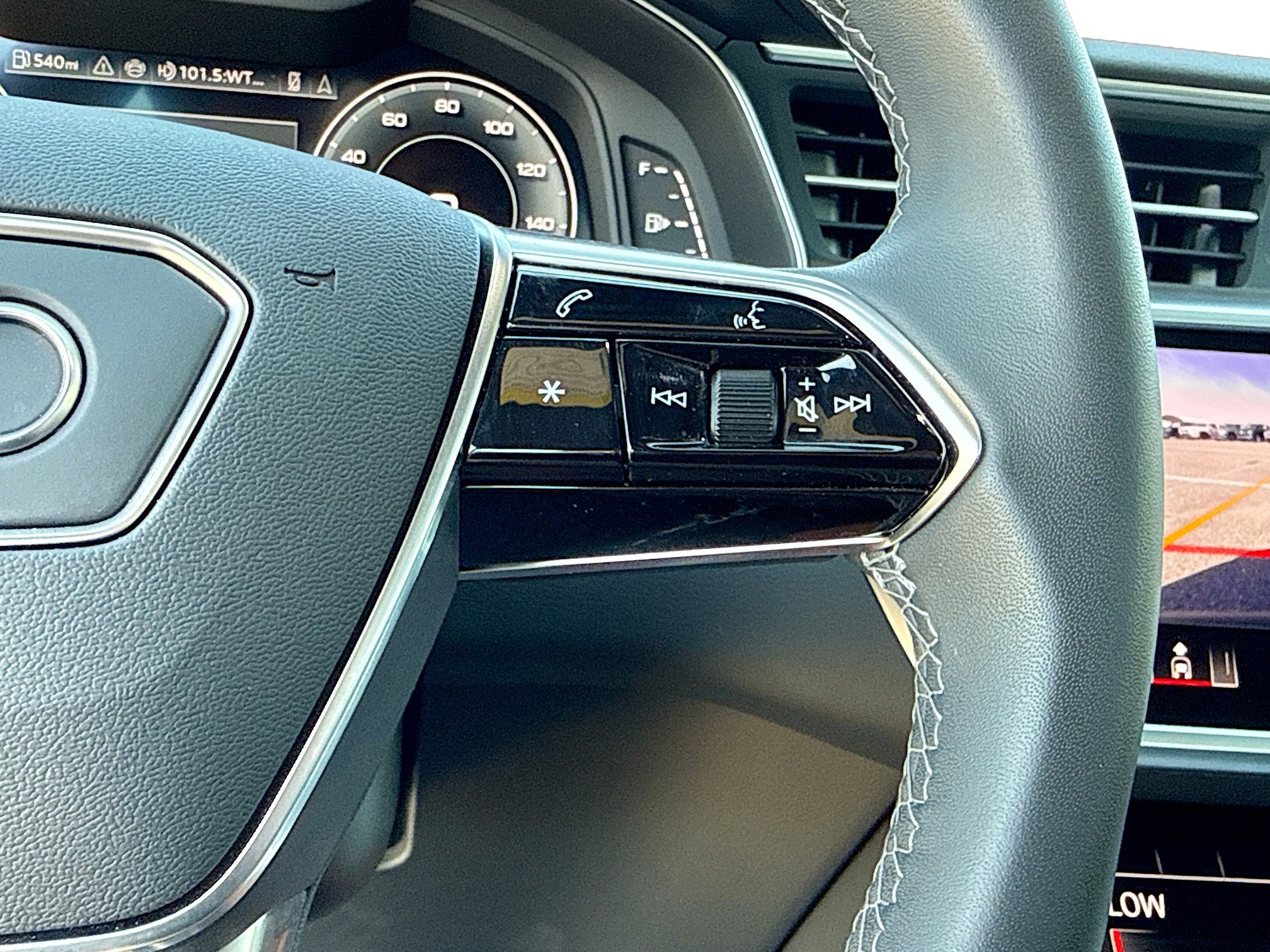 Used 2025 Audi A6 2.0T Premium w/ Convenience Plus Package image 36