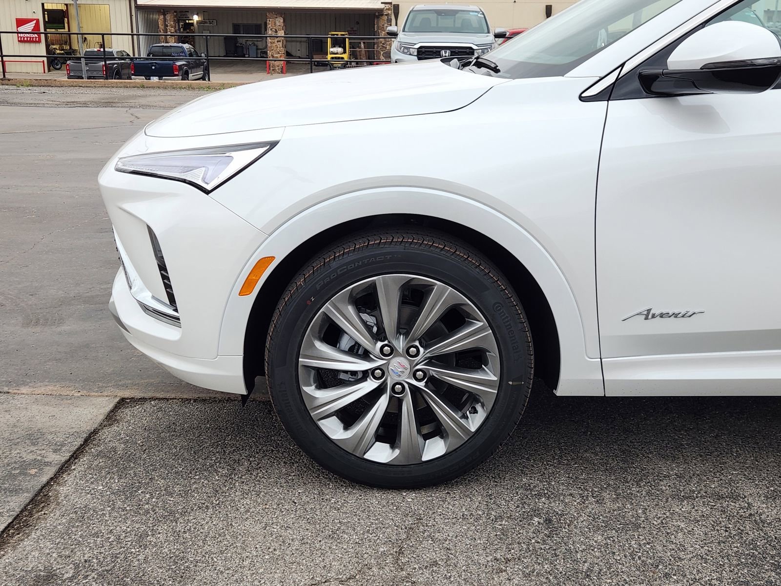 New 2026 Buick Envista Avenir image 9