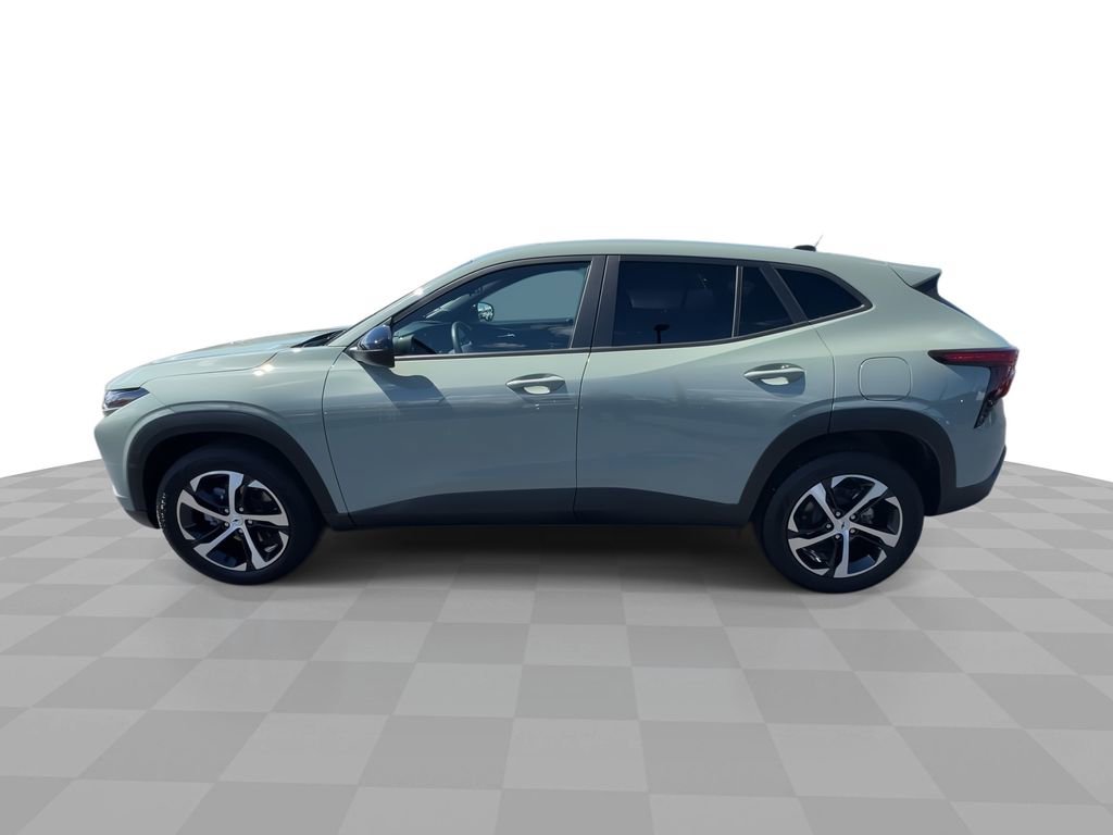 Used 2024 Chevrolet Trax RS w/ Driver Confidence Package FWD image 5