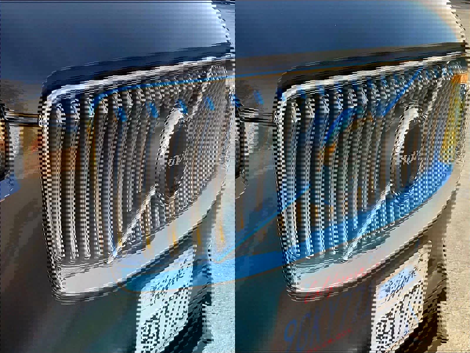 Used 2023 Volvo XC90 B6 Plus w/ Protection Package Premier image 34