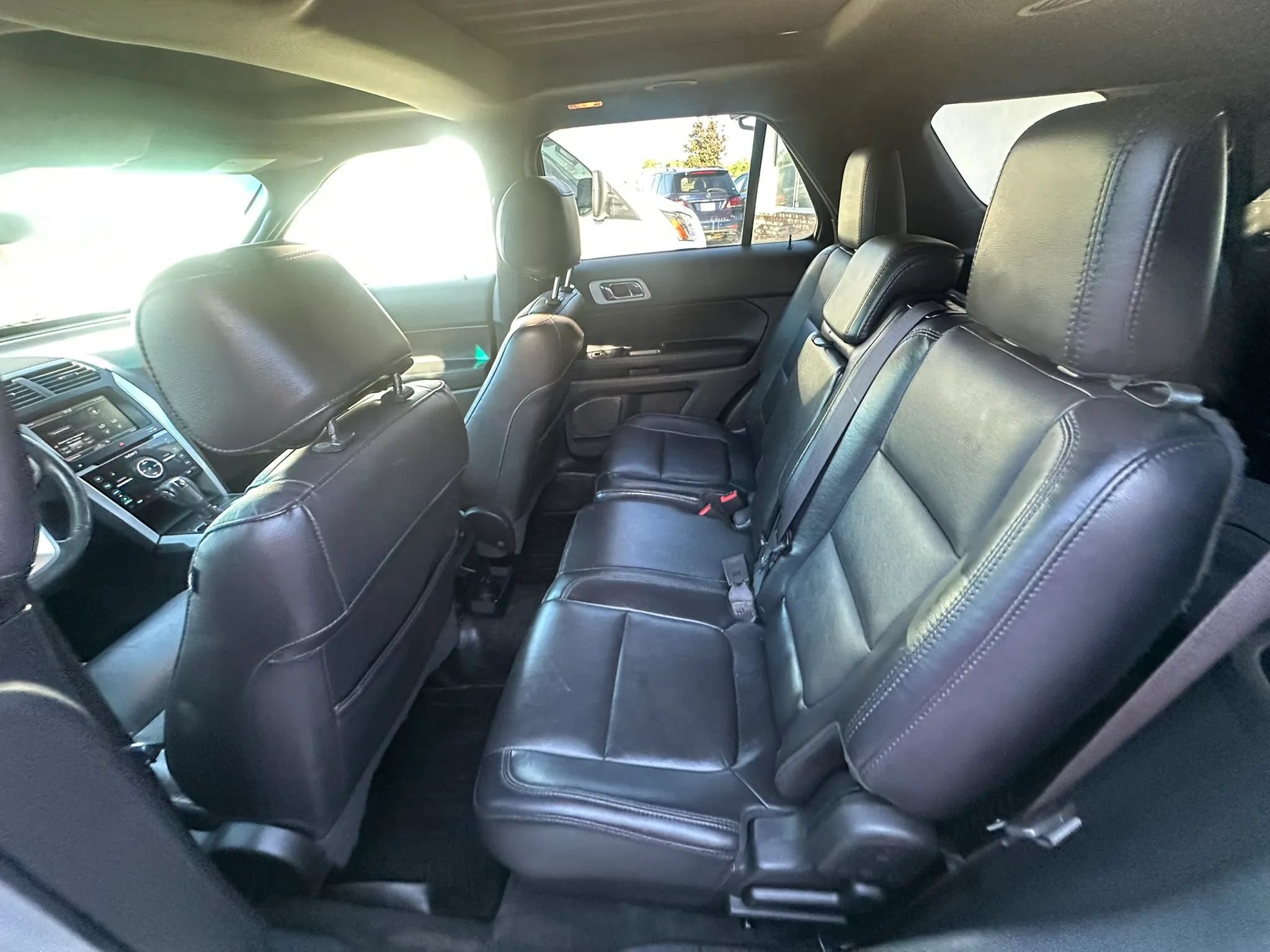 Used 2015 Ford Explorer Limited FWD image 35