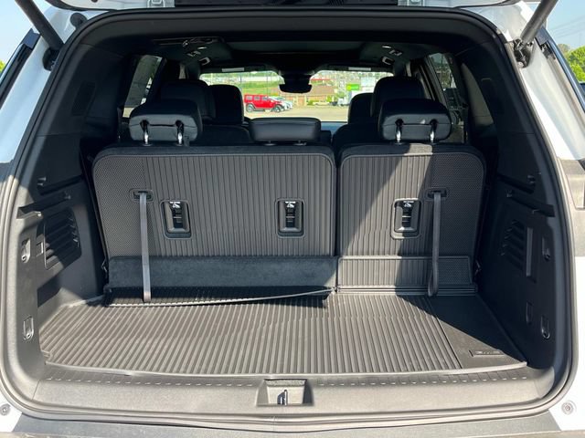 New 2026 GMC Acadia AT4 w/ Super Cruise Package AWD/4WD image 6