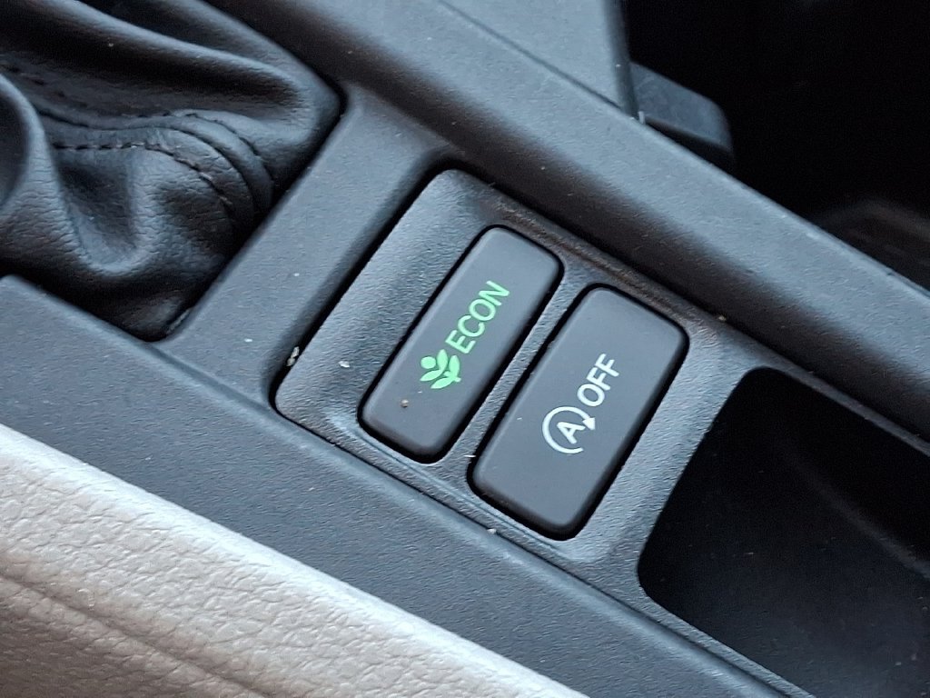 Used 2023 Honda Accord EX image 28