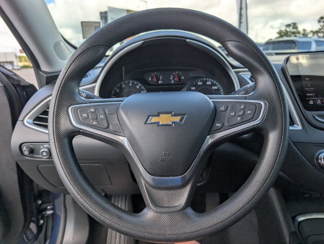 Used 2022 Chevrolet Malibu LT FWD image 23