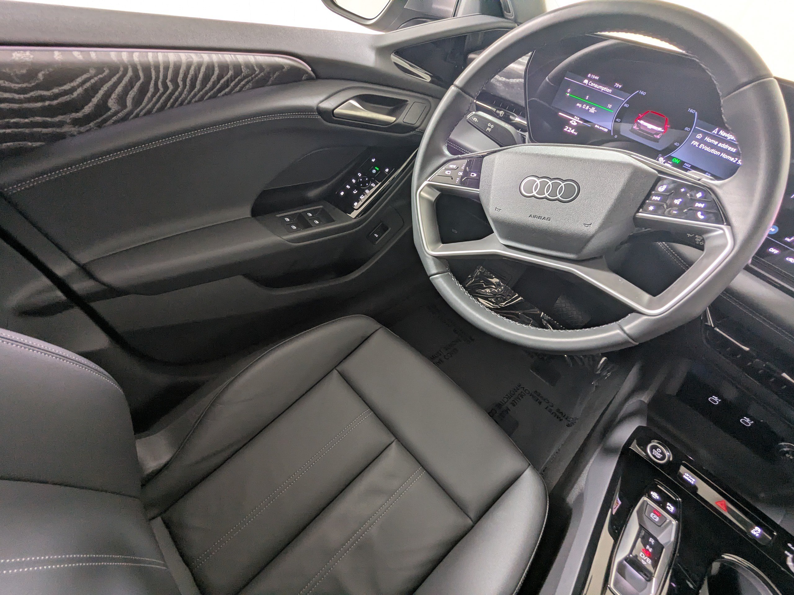 Certified 2025 Audi A6 e-tron Premium w/ Ultra Package AWD/4WD image 10