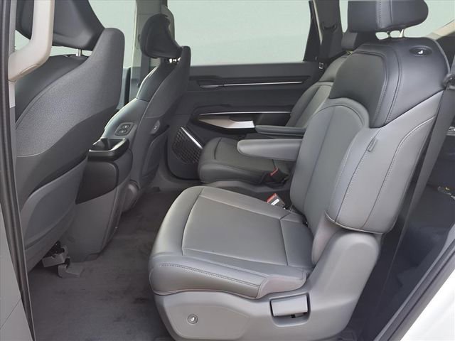 New 2026 Kia EV9 Light image 25