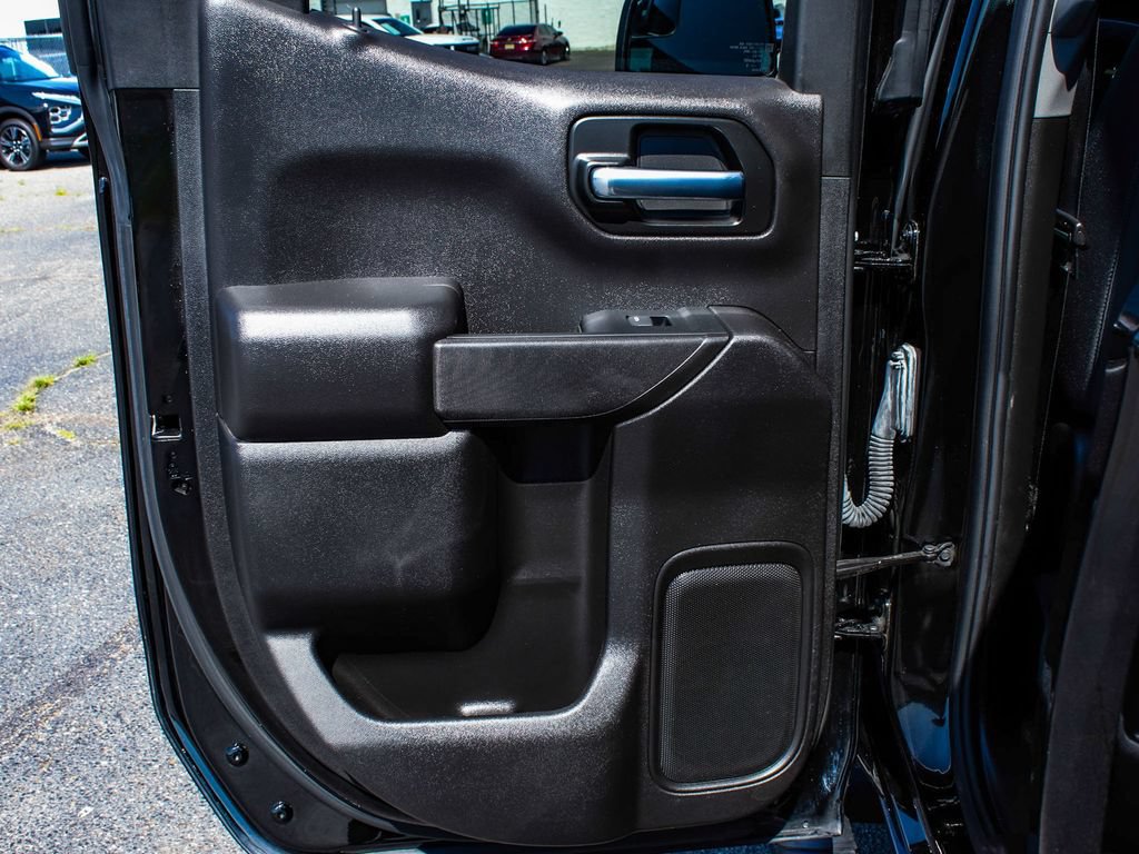 Used 2023 Chevrolet Silverado 1500 Custom w/ LPO, Dark Essentials Package AWD/4WD image 11