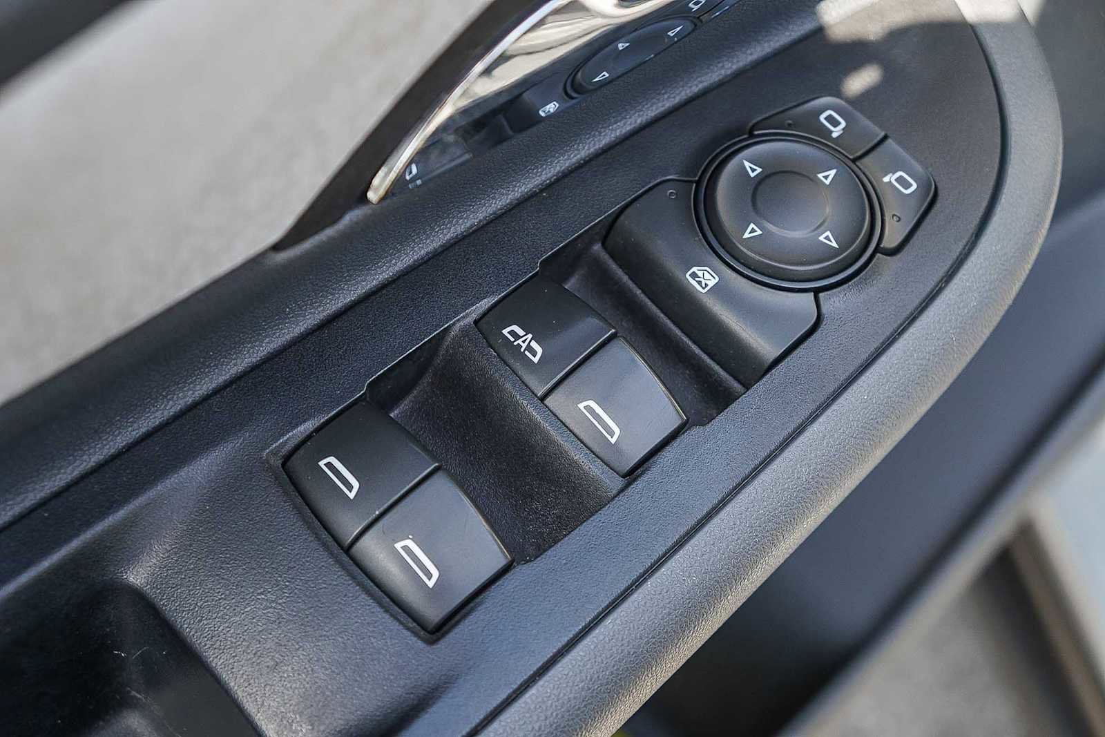 Used 2019 Chevrolet Bolt LT FWD image 22