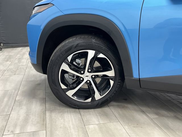 Used 2025 Chevrolet Trax RS w/ Sunroof Package image 32