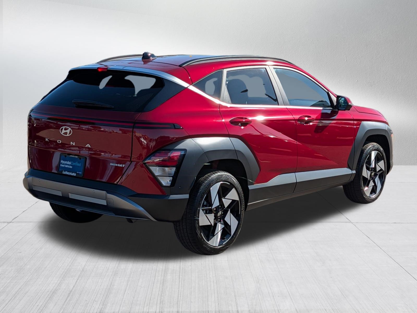 Certified 2026 Hyundai Kona Limited AWD/4WD image 7