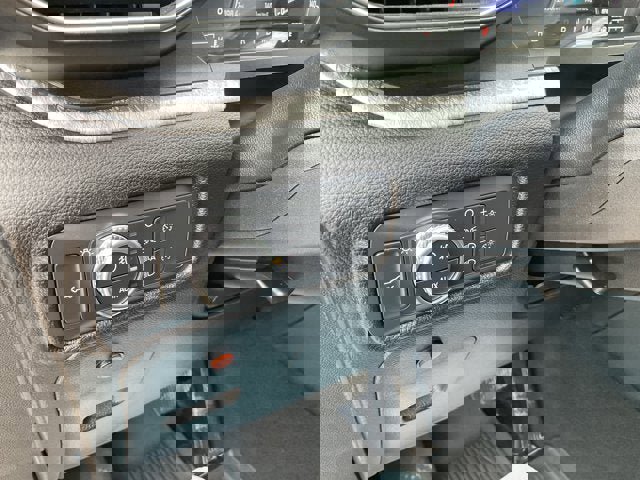 Used 2022 Ford Explorer Timberline image 11