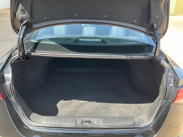 Used 2024 Nissan Sentra SV FWD image 25