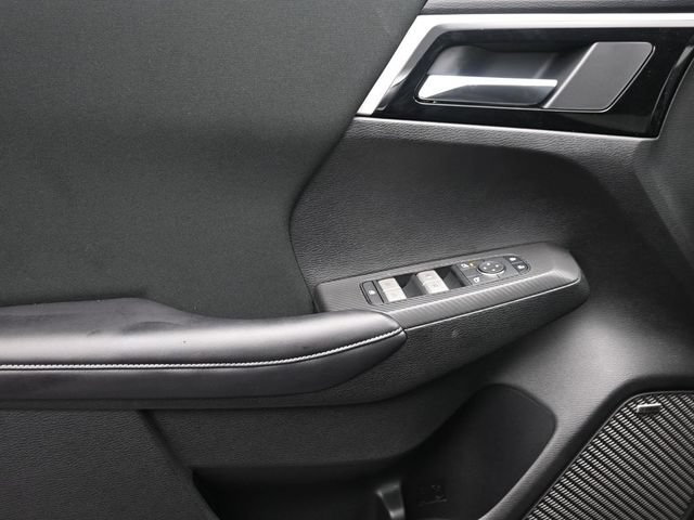 New 2026 Mitsubishi Outlander ES FWD image 8