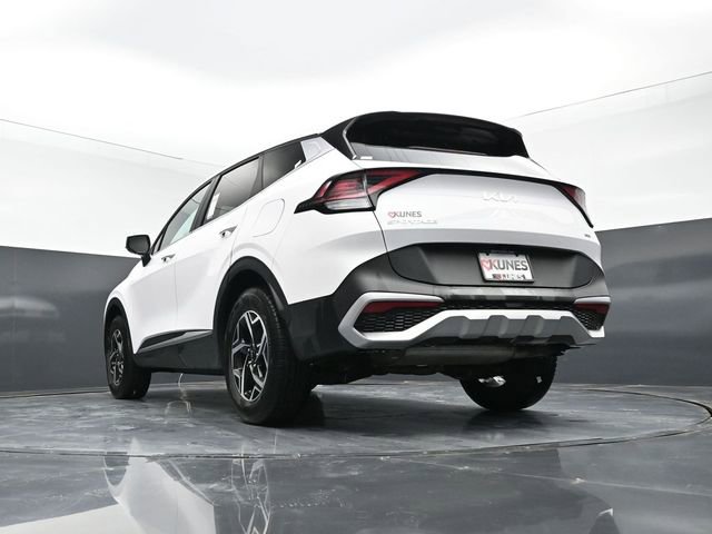 Used 2025 Kia Sportage LX image 47