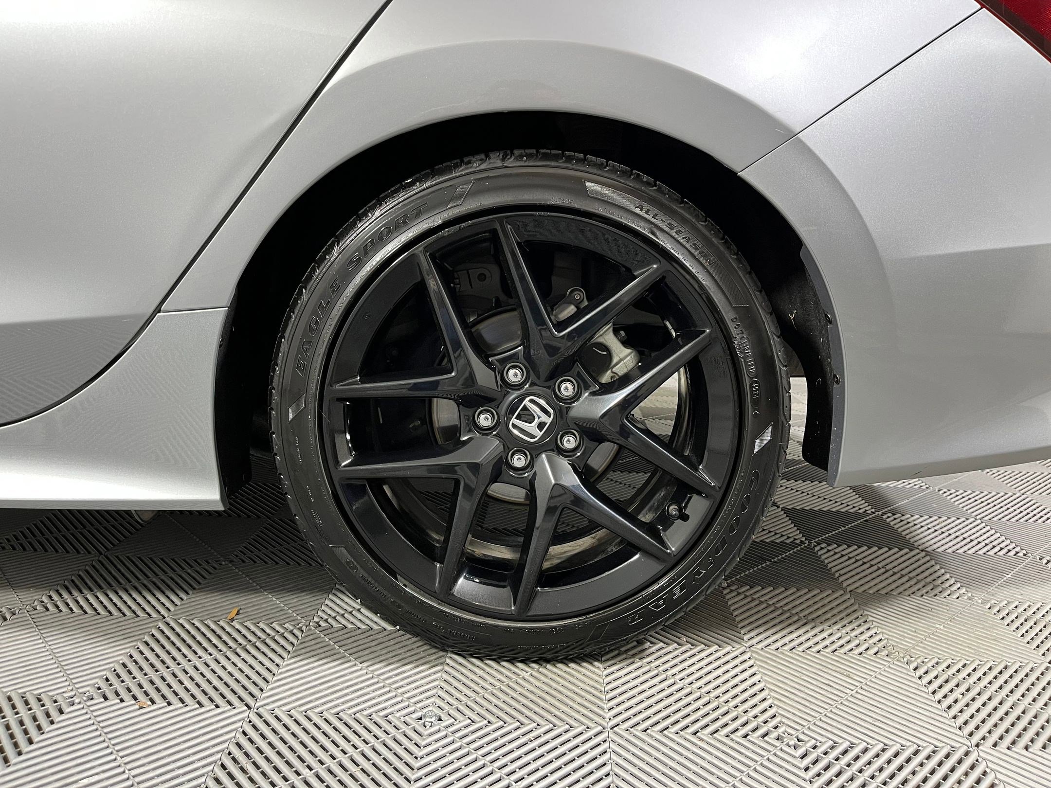 Certified 2025 Honda Civic Sport image 17