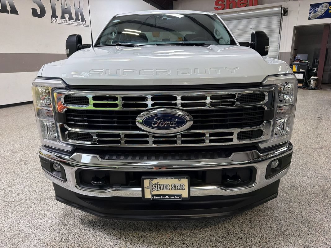 Used 2025 Ford F250 XLT AWD/4WD image 12