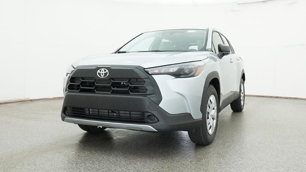 New 2026 Toyota Corolla Cross L FWD image 32