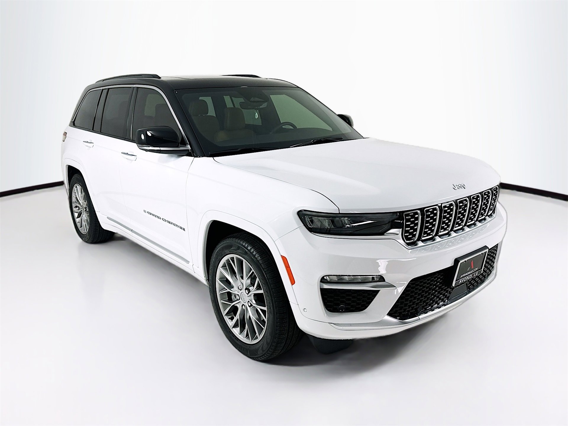 Used 2025 Jeep Grand Cherokee Summit w/ Luxury Tech Group V