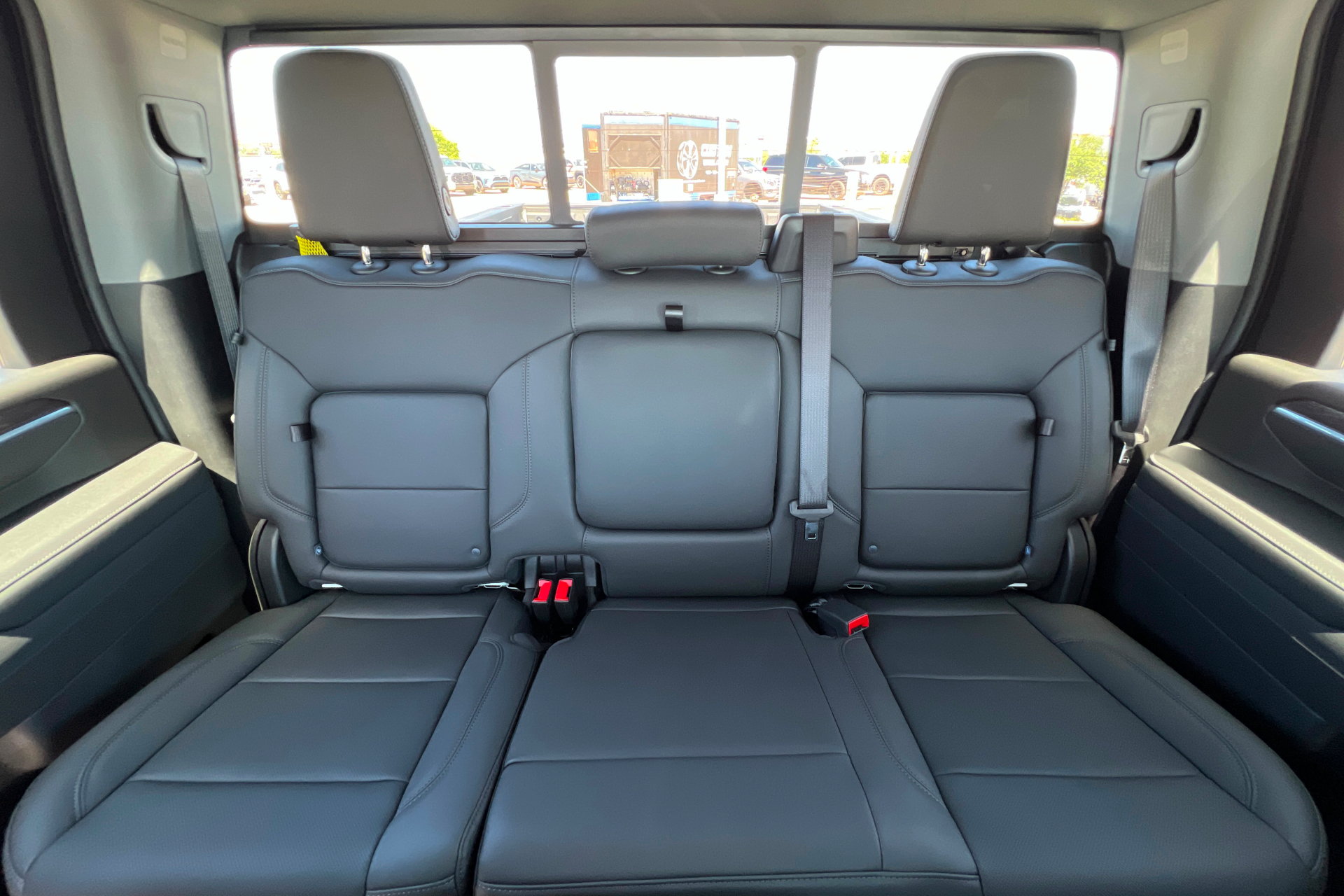 New 2026 Chevrolet Silverado 2500 LTZ w/ LTZ Plus Package AWD/4WD image 25